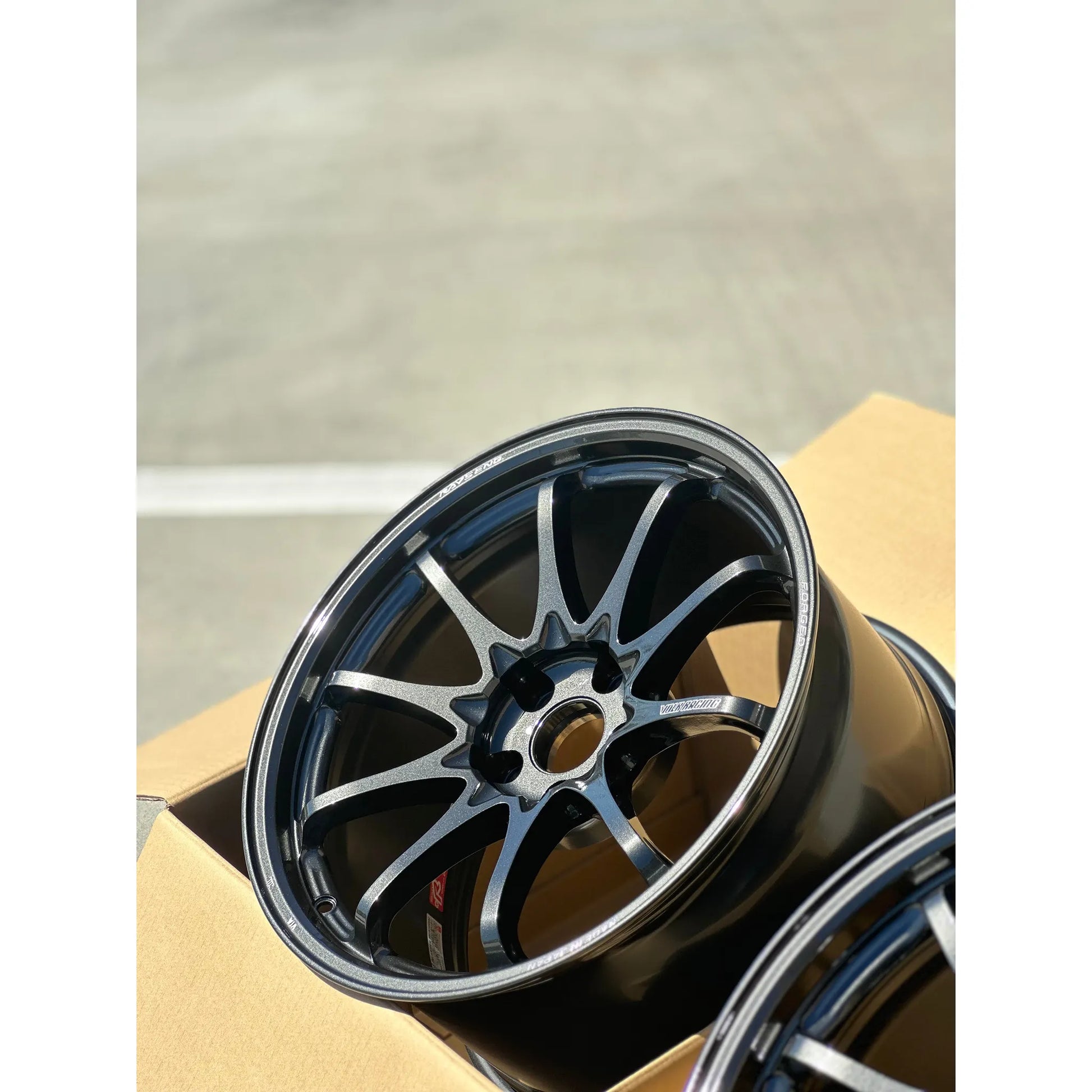 Volk Racing CE28N-Plus 18x10.5 +22 5x114.3 Diamond Dark Gunmetal (SET)