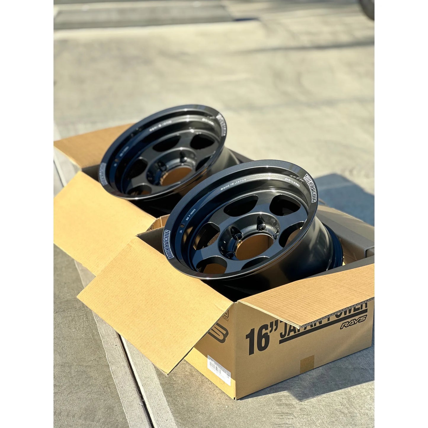 Volk Racing TE37XT M-Spec 16x8 -20, 6x139.7 Diamond Black (SET)