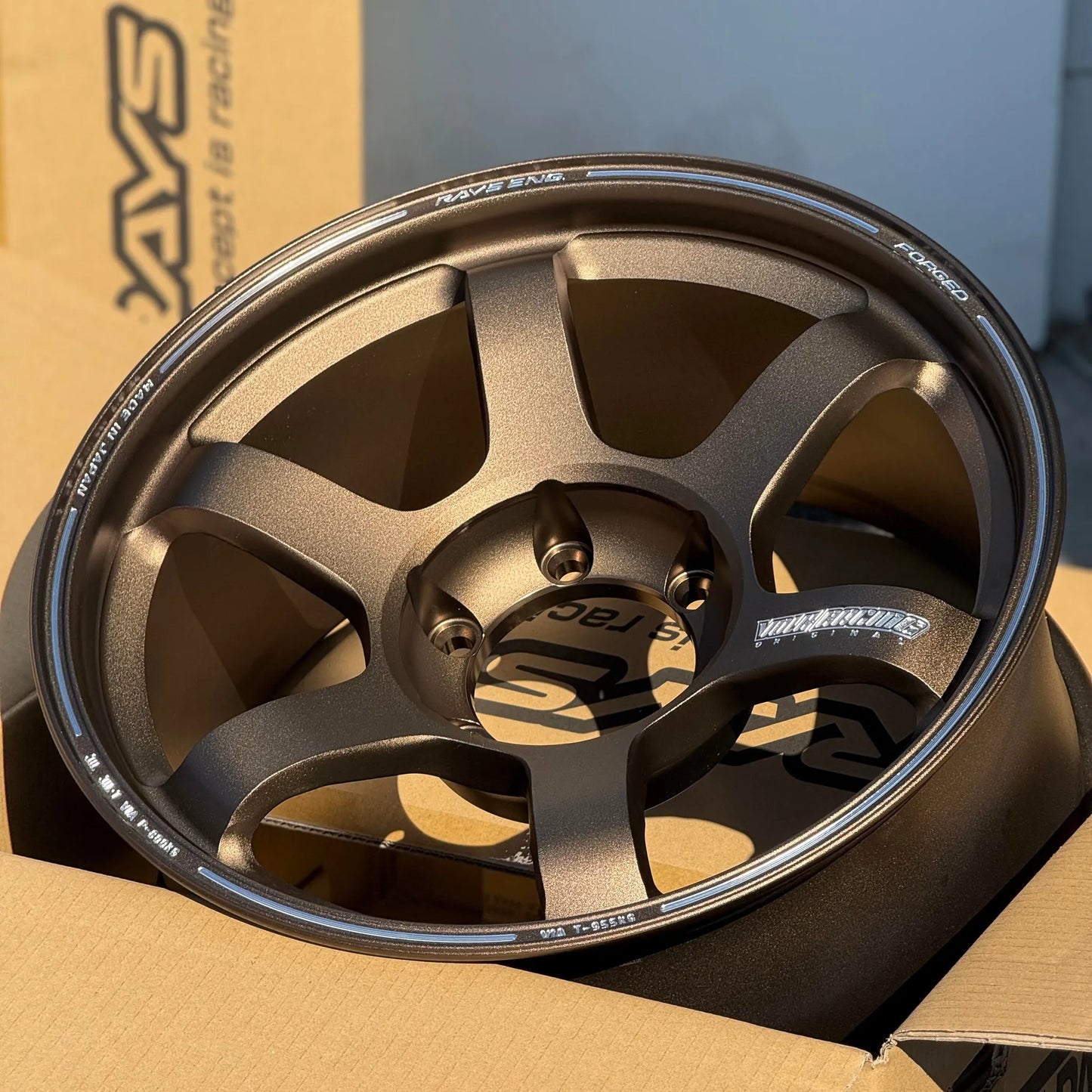 Volk Racing TE37 Large PCD Progressive Model II 18x9 +0 6x139.7 Bronze (SET)