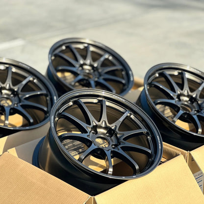 Volk Racing CE28N-Plus 18x9.5 +38 5x114.3 Shining Bronze Metal (SET)