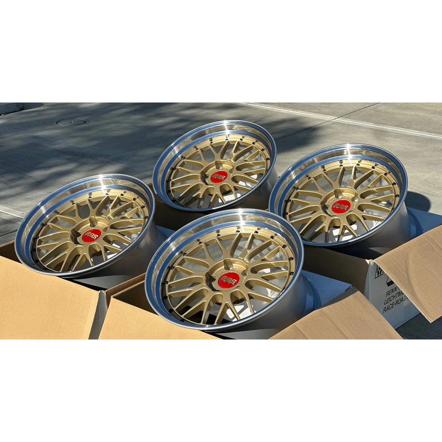 BBS LM 19x9.5 +22, 19x11 +37 5x120 Gold (SET)