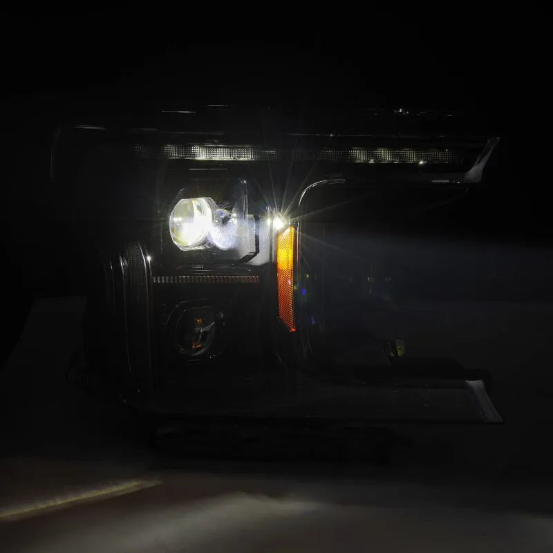 AlphaRex LED Proj HL | Ford F-150 (15-20) (LUXX w/ Actv Lt Seq Sig SB) (880251)