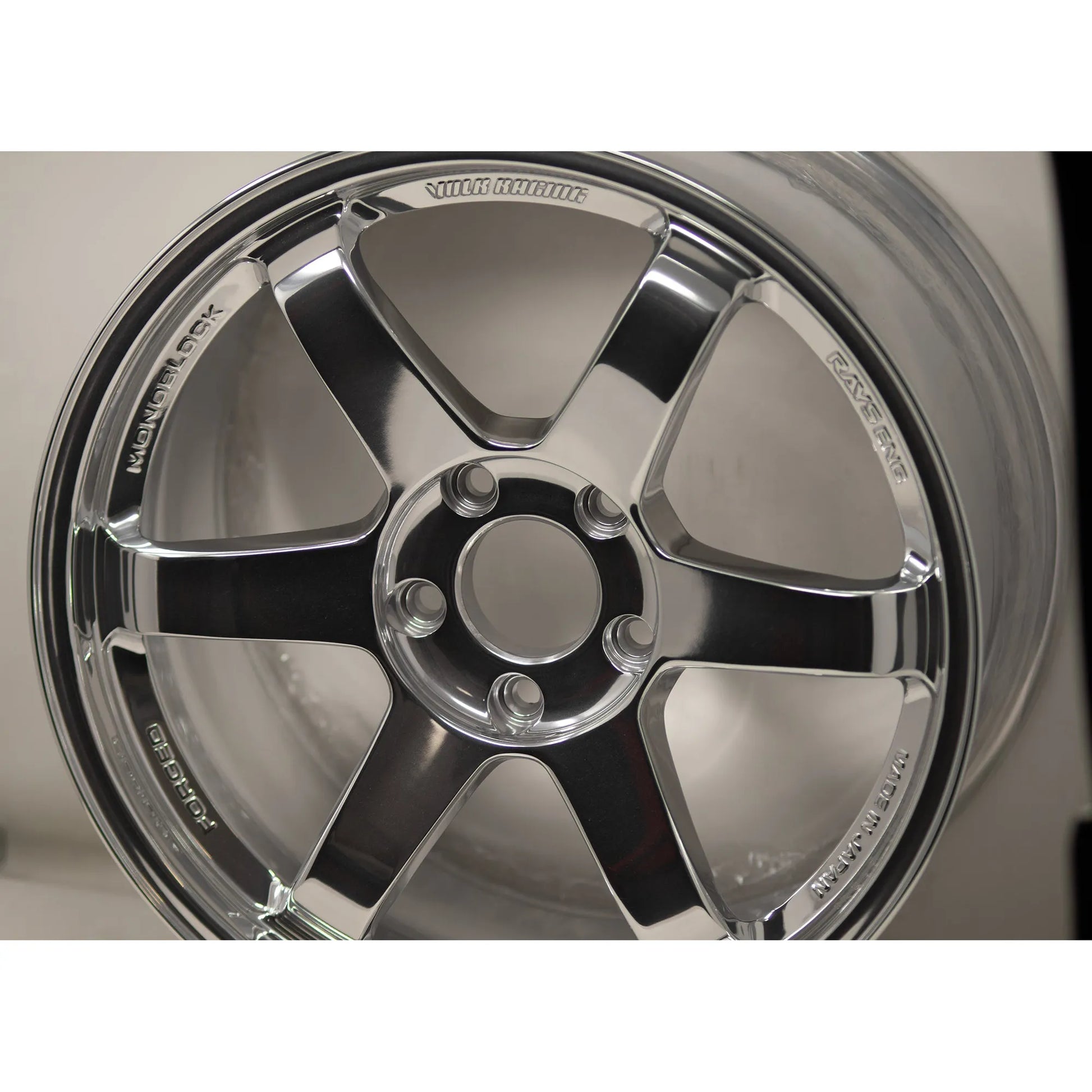 Volk Racing TE37SL 18x9.5 +38 5x120 Ceramic Polished (SET)
