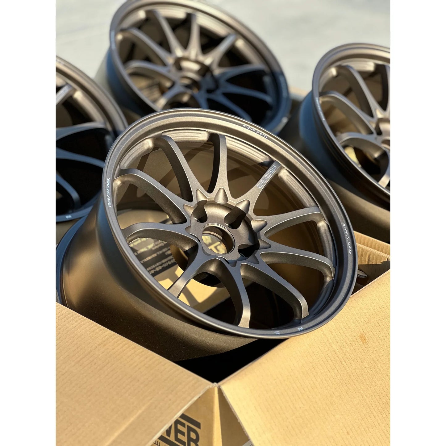 Volk CE28N-Plus 18x11 +34 5x112 Blast Bronze - WheelFlip