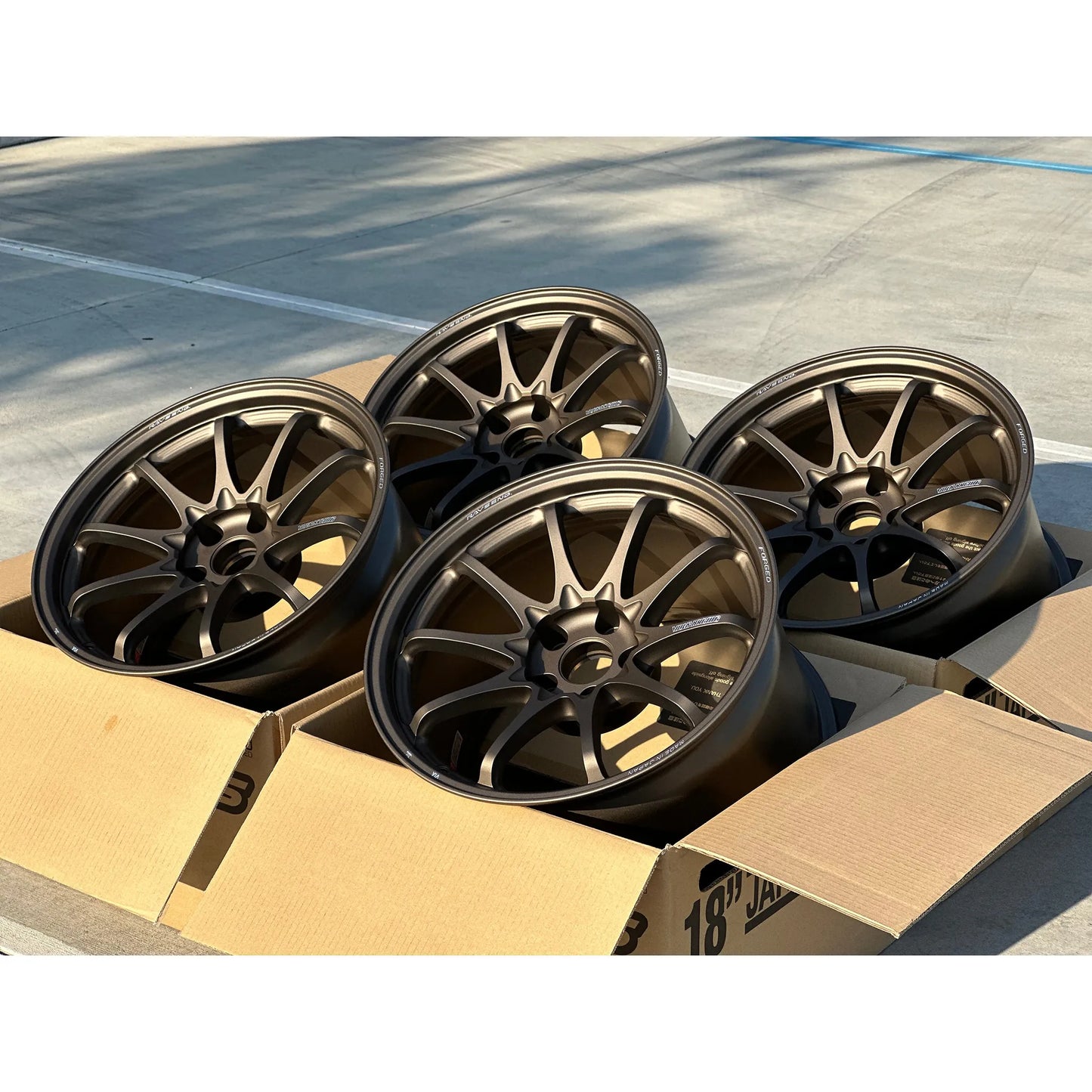 Volk Racing CE28N-Plus 18x11 +34 5x112 Blast Bronze (SET)