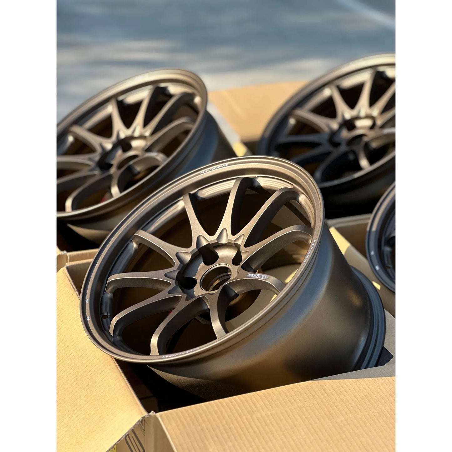 Volk Racing CE28N-Plus 18x11 +34 5x112 Blast Bronze (SET)