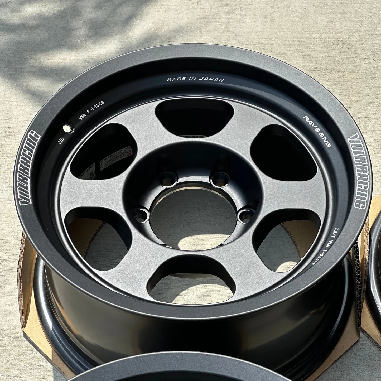 Volk Racing TE37XT M-Spec 16x8 +0 6x139.7 Blast Black (SET)