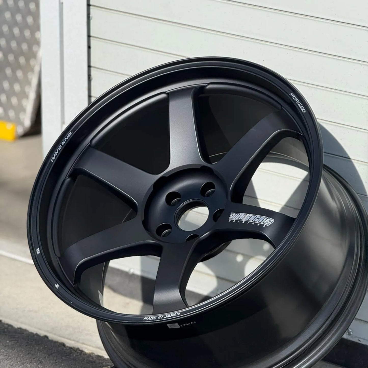 Volk Racing TE37 Ultra M-Spec 20x10 +15, 20x11 +15 5x112 Matte Black (SET)