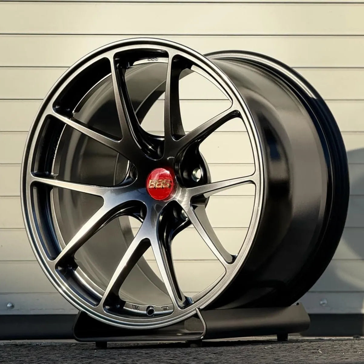 BBS RI-A 18x10 +25, 18x11 +37 5x120 Diamond Black (SET)