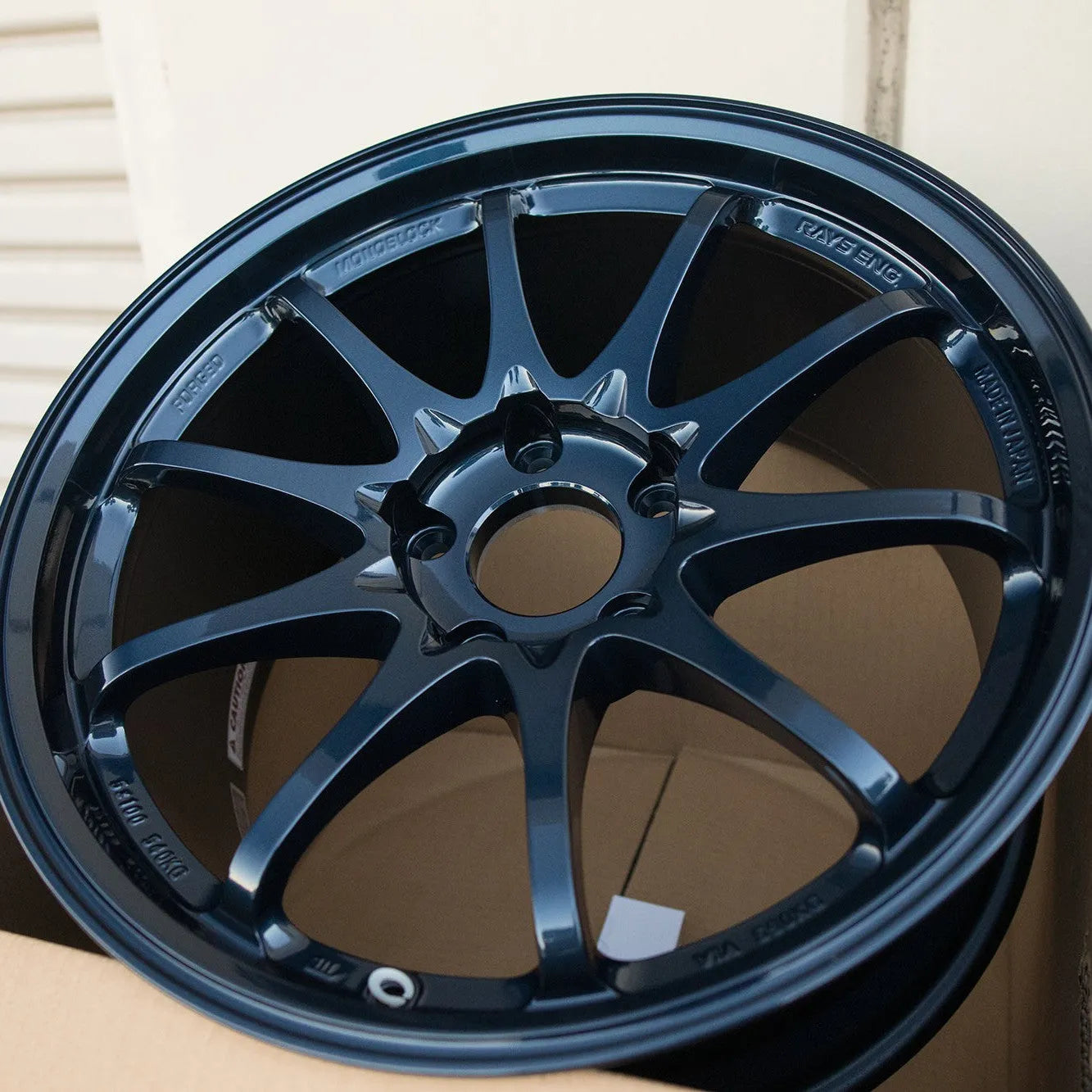Volk Racing CE28SL 18x9.5 +38 5x114.3 Mag Blue – WheelFlip