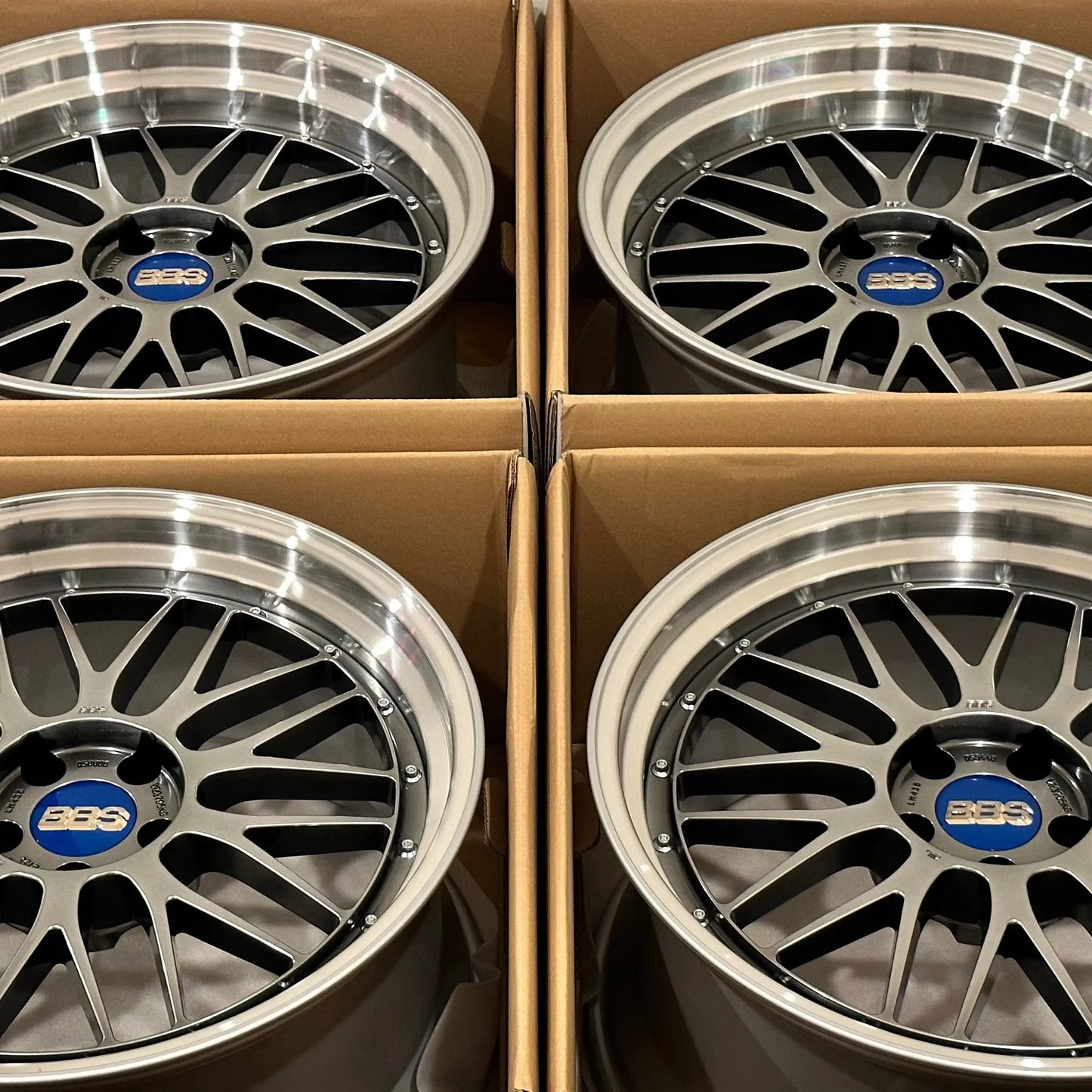 BBS LM 20x9.5 +8, 20x10.5 +15 5x112 Diamond Black (SET)