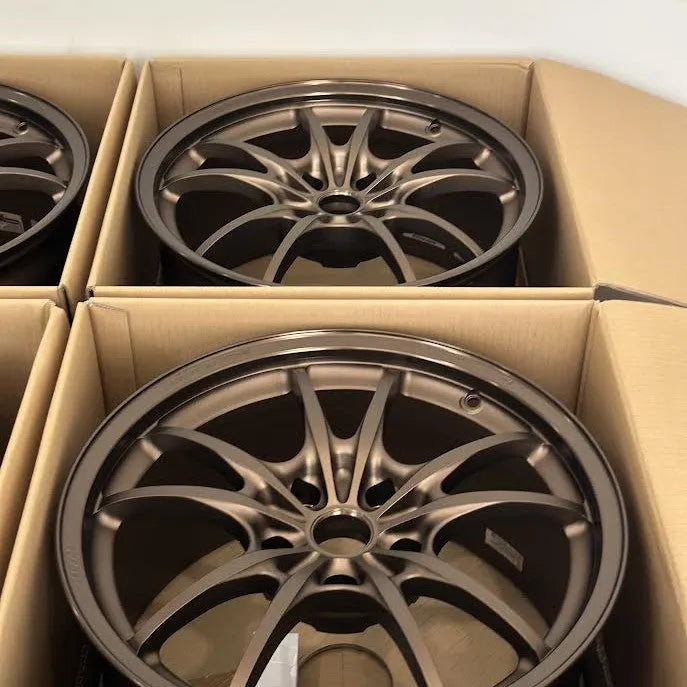 Mugen MF10 18x9.5 +45 5x114.3 Bronze (SET)