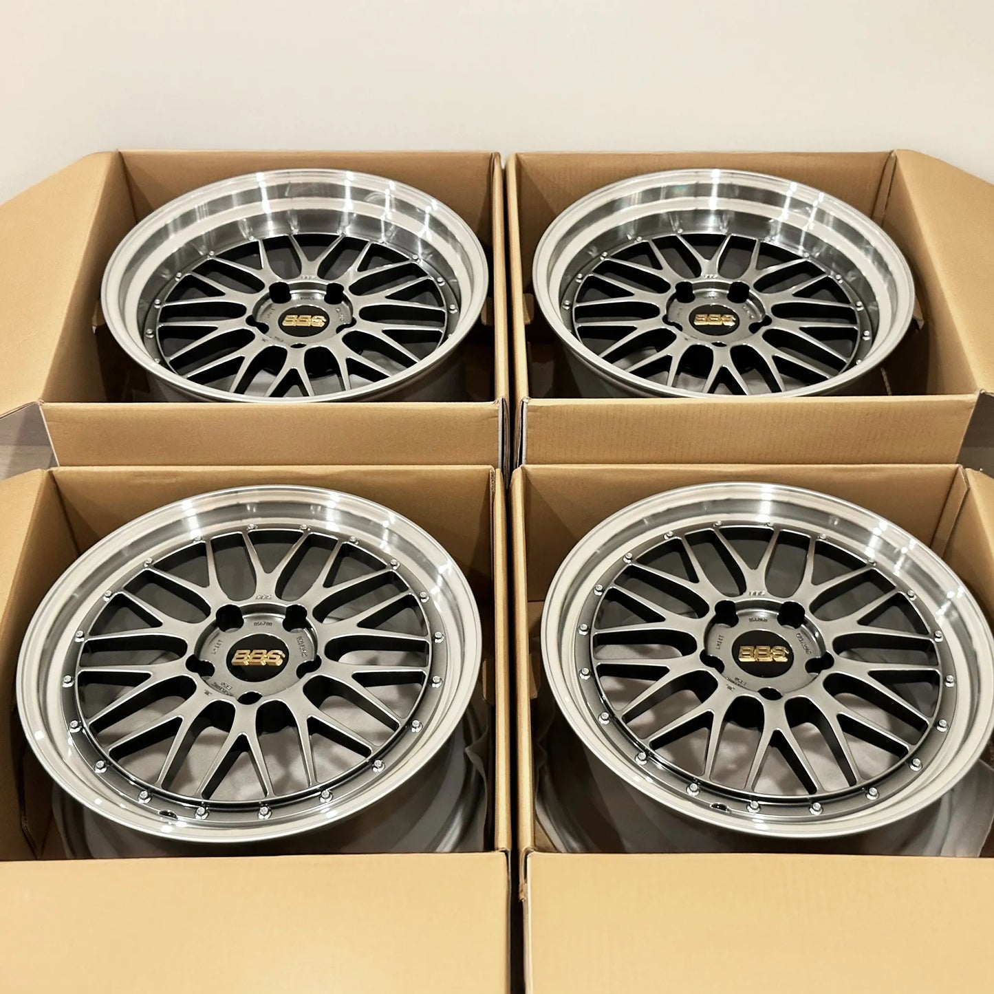 BBS LM 19x8.5 +50, 19x11 +50 5x130 Diamond Black (SET)