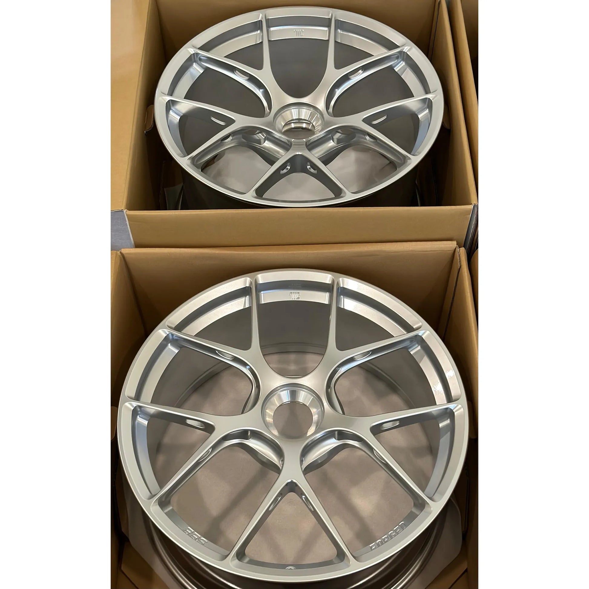 BBS FI-R 20x9 +52, 20x12 +44 CL Diamond Silver (SET)