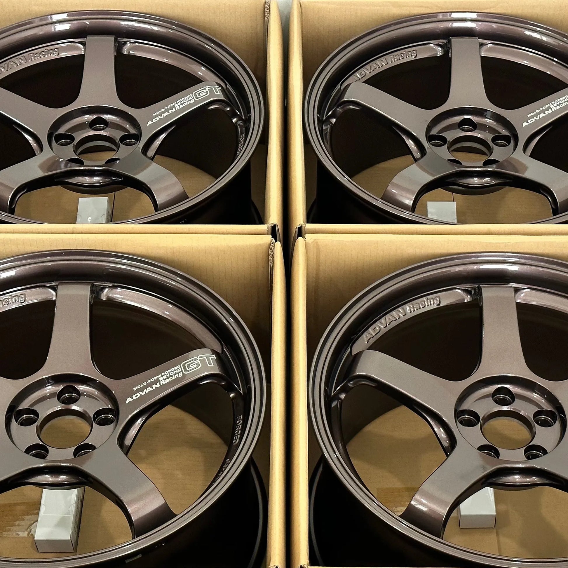 Advan GT Beyond 18x9.5 +45 5x120 Racing Copper Bronze (SET)