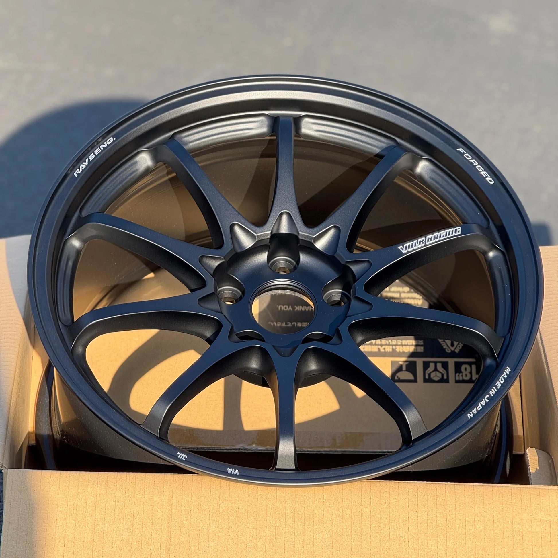 Volk Racing CE28N-Plus 18x9.5 +38 5x114.3 Matte Black (SET)