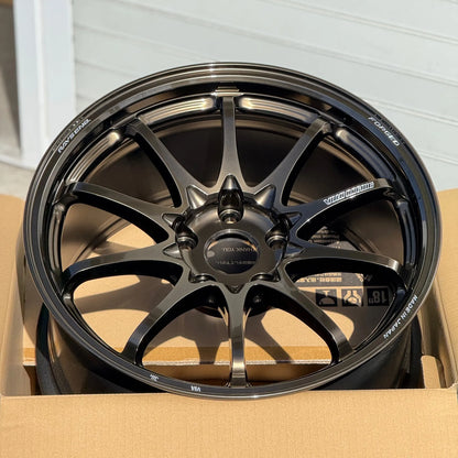 Volk Racing CE28N-Plus 18x9.5 +38 5x120 Shining Bronze Metal (SET)
