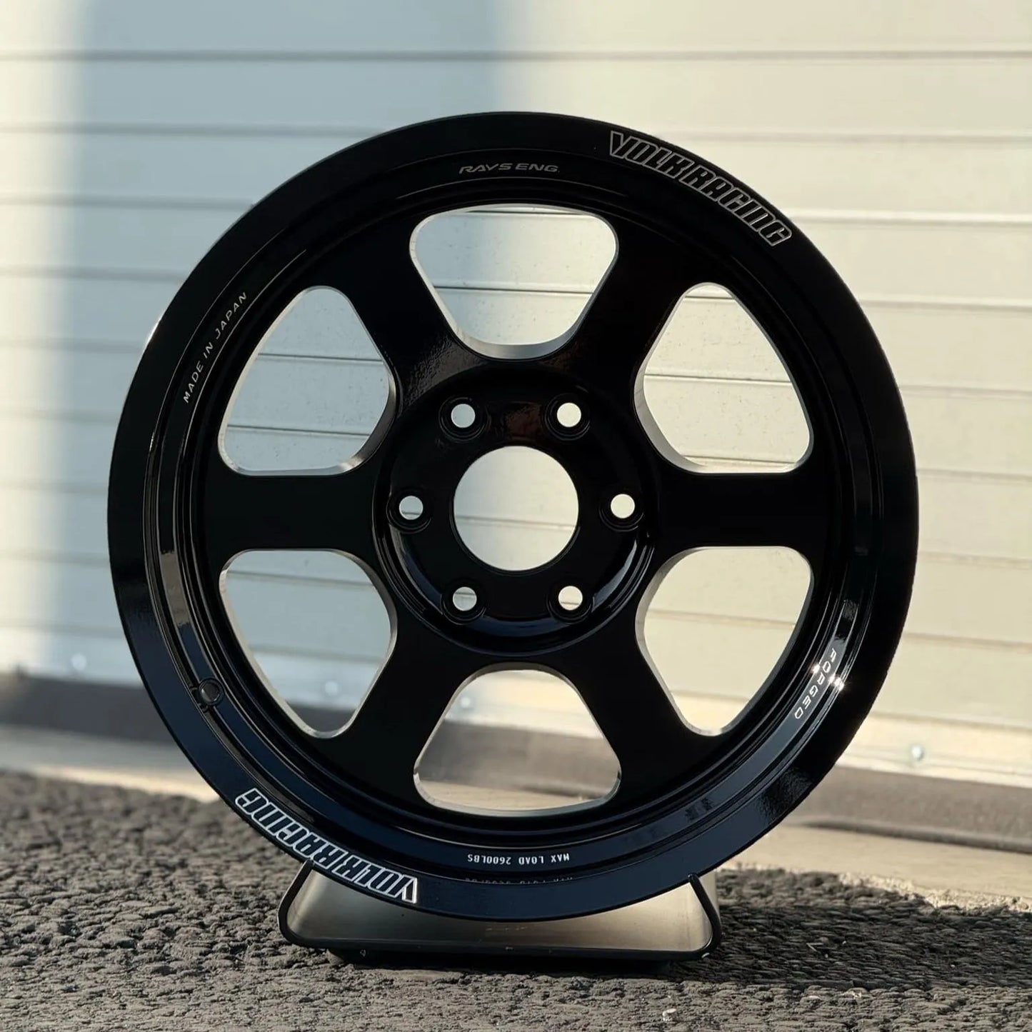 Volk Racing TE37XT M-Spec 18x9 -1 6x135 Black (SET)