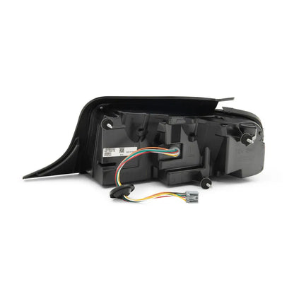 Raxiom V2 Tail Lights | Ford Mustang 05-14 (408606)