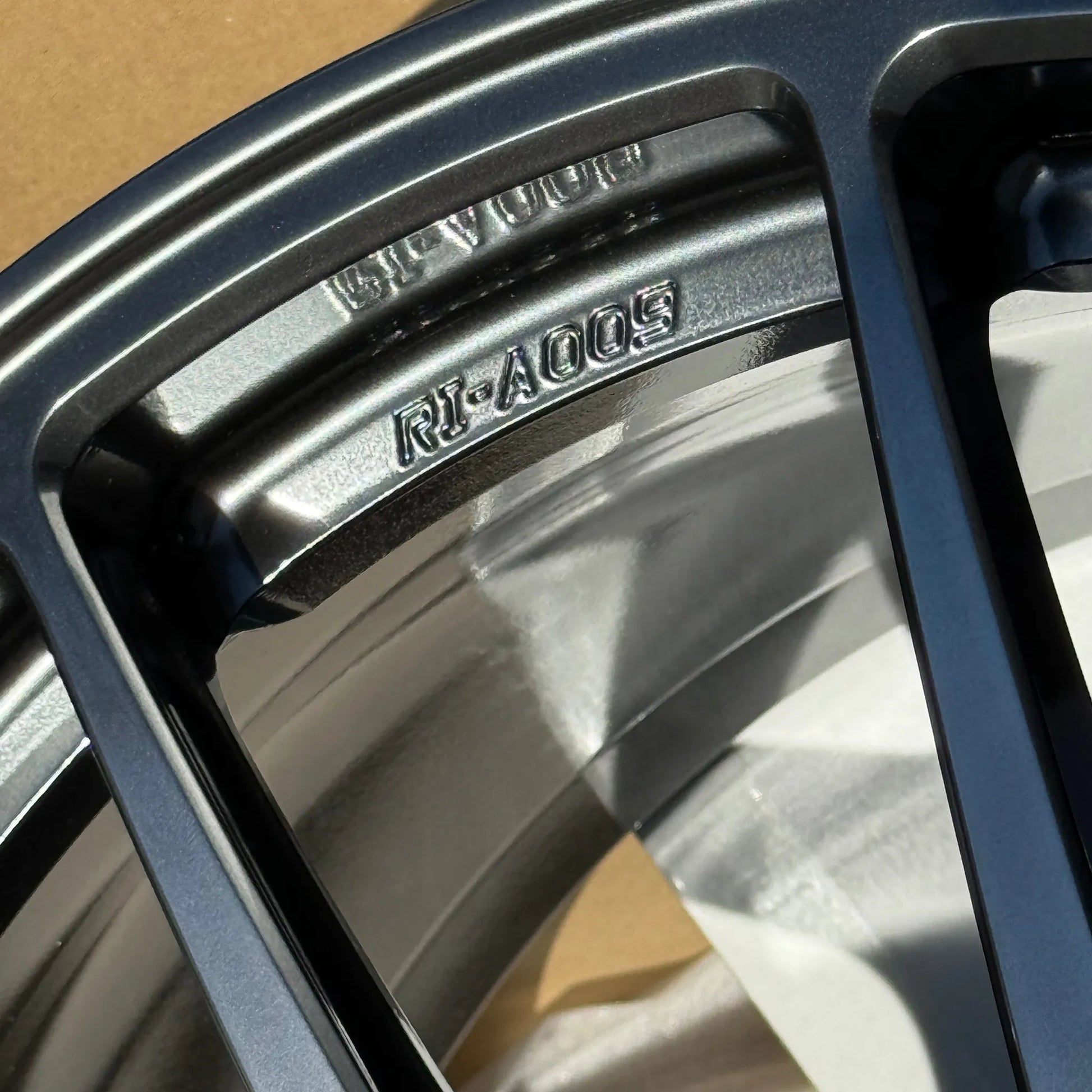 BBS RI-A 18x9.5 +40 5x120 Diamond Black (SET)