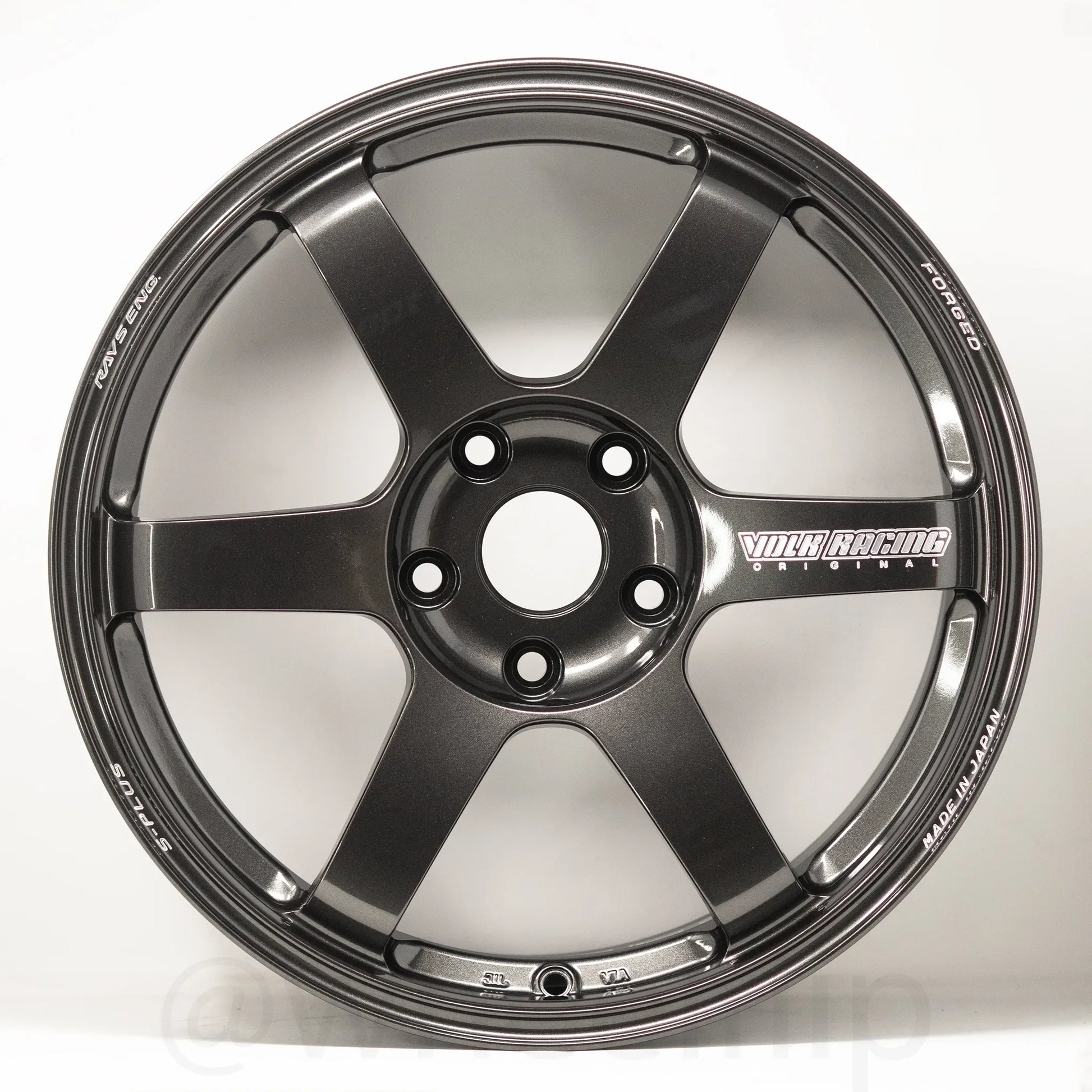 Volk Racing TE37 Saga S-Plus 18x9.5 +45 5x120 Diamond Dark Gunmetal (SET)
