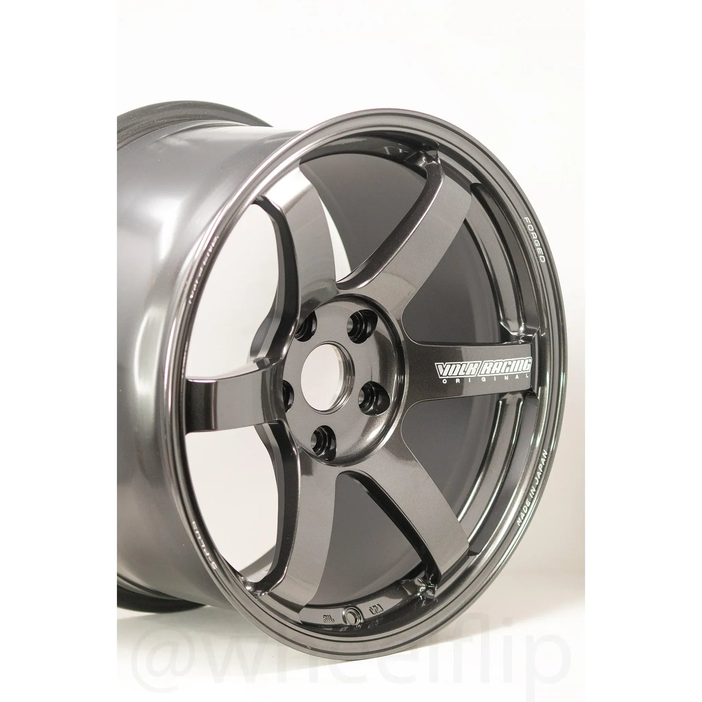 Volk Racing TE37 Saga S-Plus 18x10 +40 5x120 Gunmetal – WheelFlip