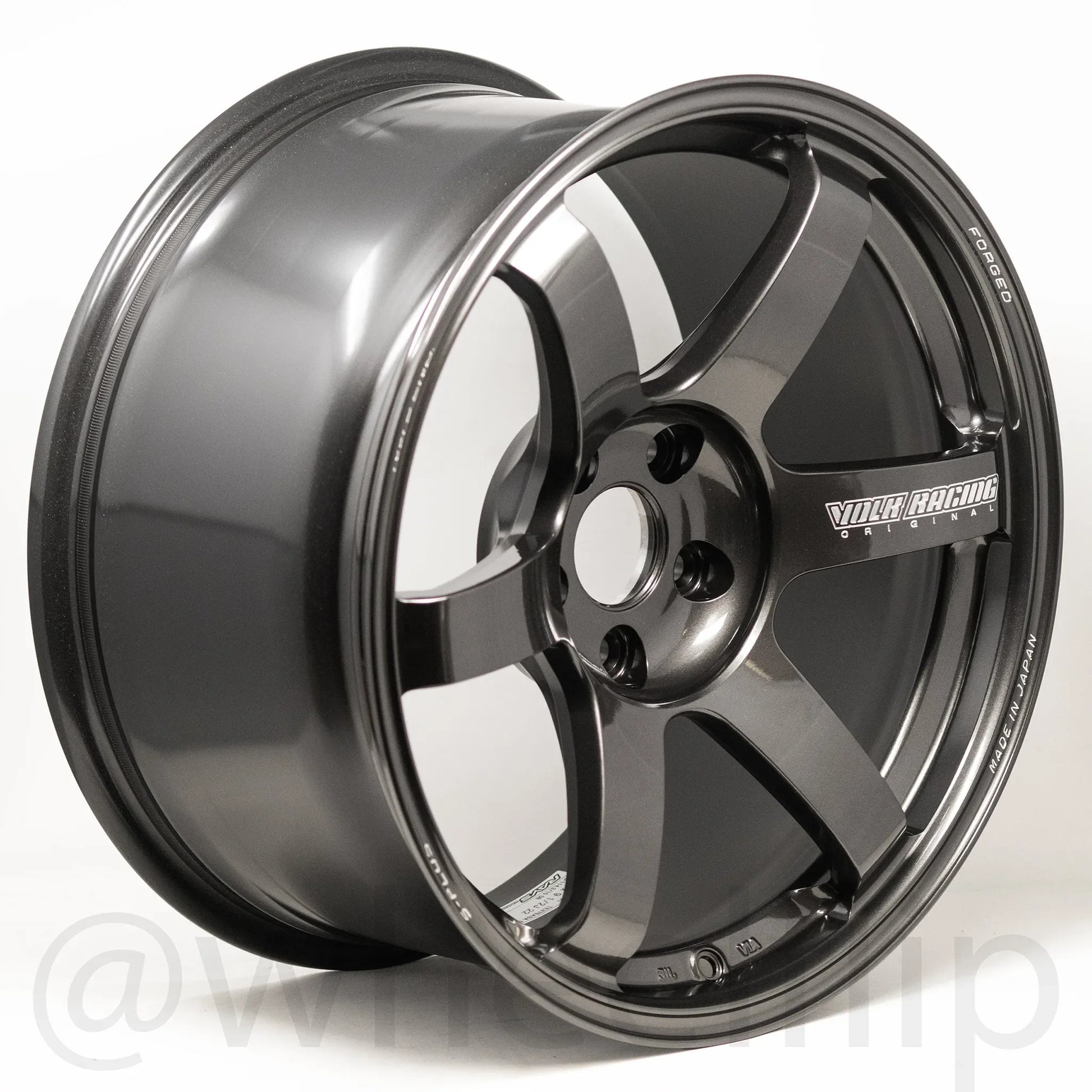 Volk Racing TE37 Saga S-Plus 18x9.5 +22 5x114.3 Diamond Black (SET)