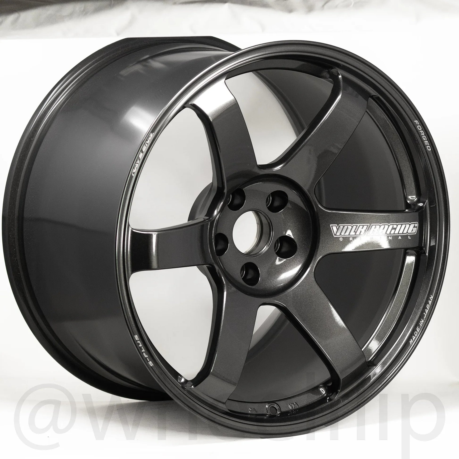 Volk Racing TE37 Saga S-Plus 20x10 +30, 20x12 +20 5x114.3 Diamond Dark Gunmetal (SET)