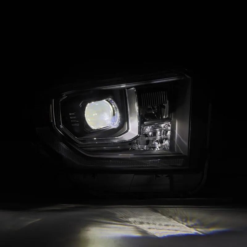AlphaRex 14-21 Toyota Tundra LUXX-Series LED Proj Headlights | Tundra (07-22) (880835)