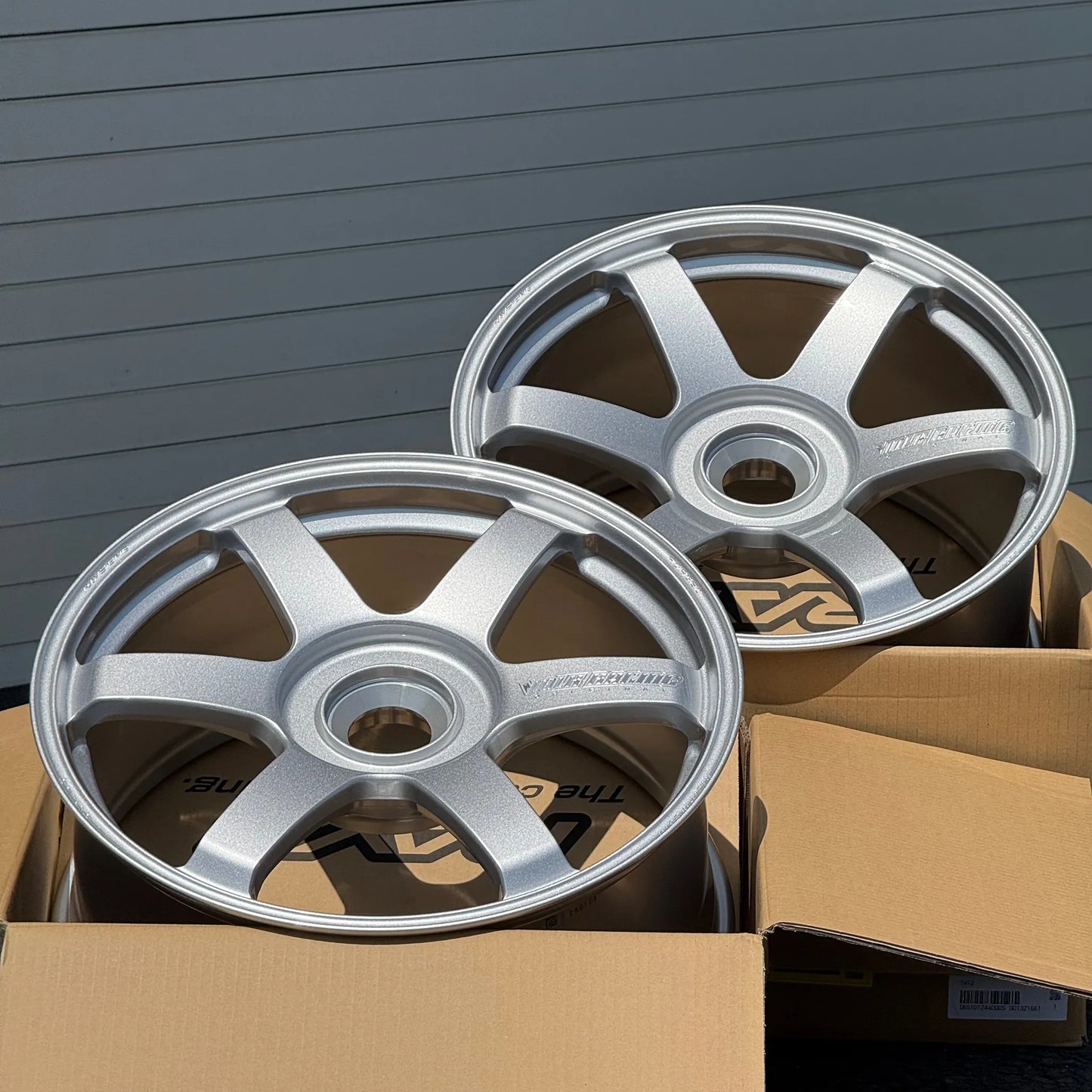 Volk Racing TE37 Saga S-Plus 20x9.5 +45, 20x12 +44 CL Diamond Silver (SET)