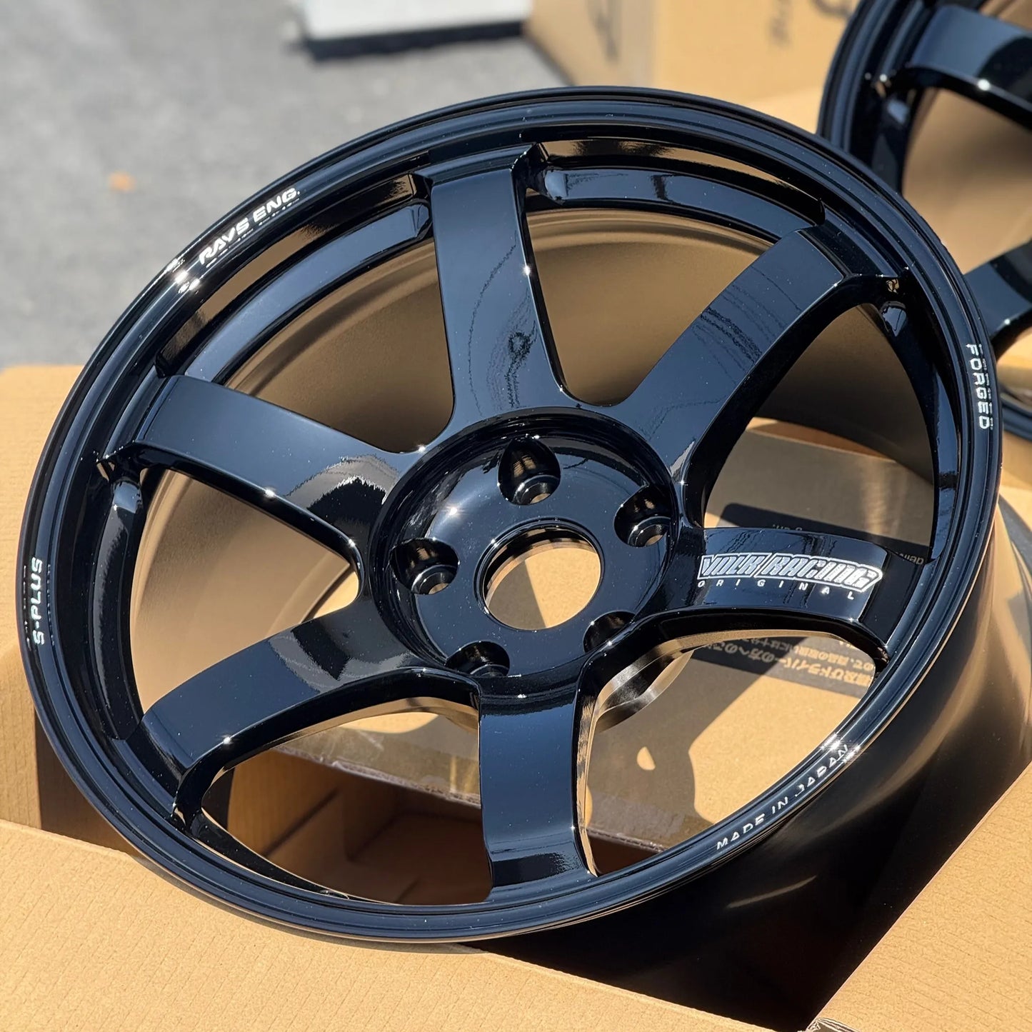 Volk Racing TE37 Saga S-Plus 18x10 +25, 18x11 +34 5x120 Black (SET)