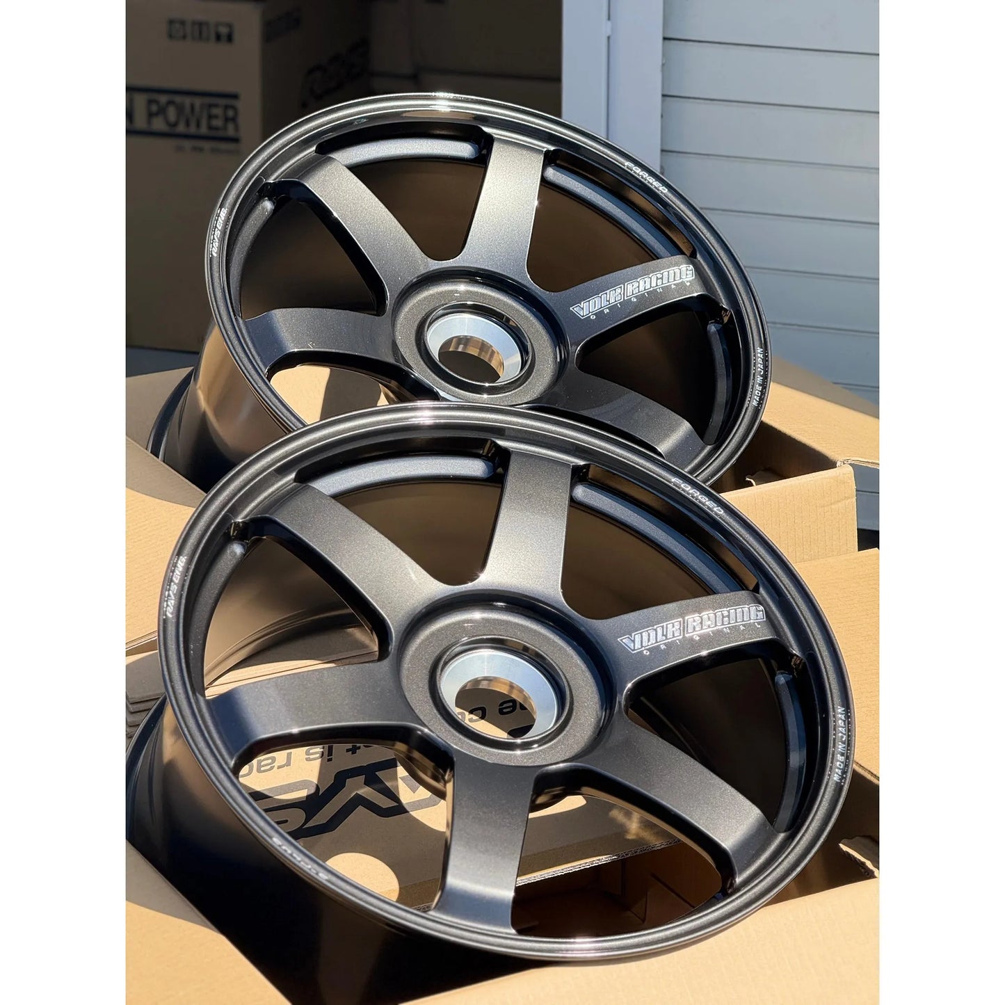 Volk Racing TE37 Saga S-Plus 20x9.5 +45, 20x12 +44 CL Diamond Black (SET)