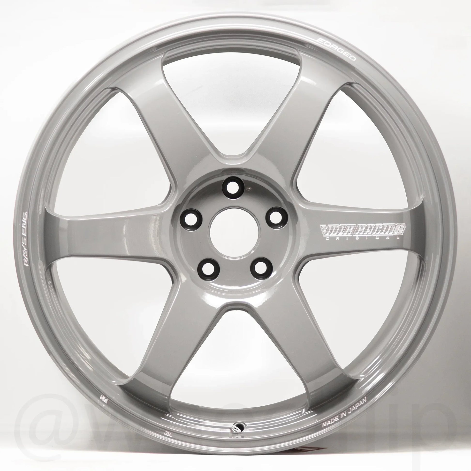 Volk Racing TE37 Saga S-Plus 20x10 +30, 20x12 +20 5x114.3 Arms Gray (SET)