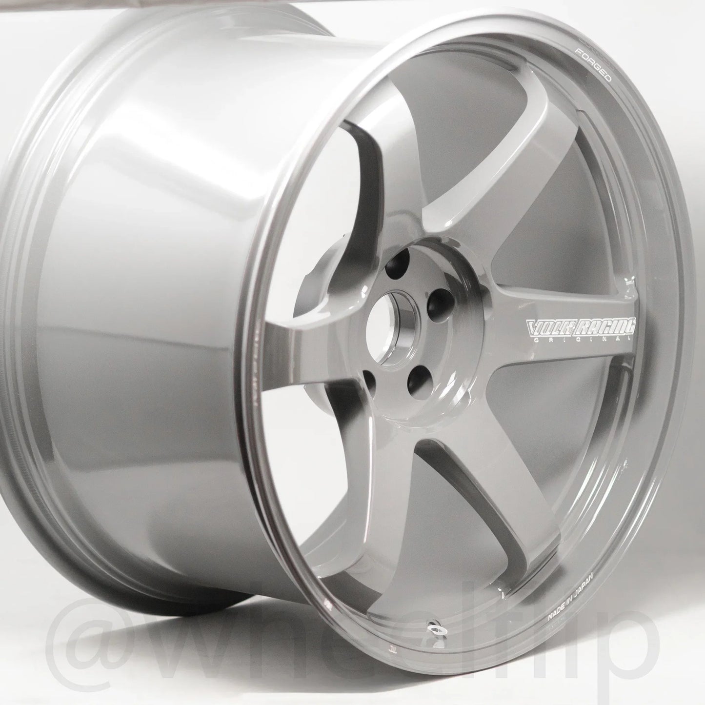 Volk Racing TE37 Saga S-Plus 20x10 +30, 20x12 +20 5x114.3 Arms Gray (SET)