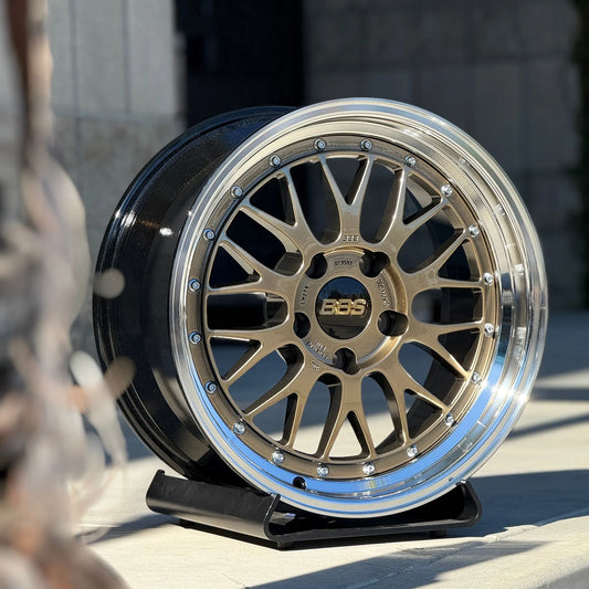 BBS LM 17x8.5 +18 5x120 Diamond Gold (SET)