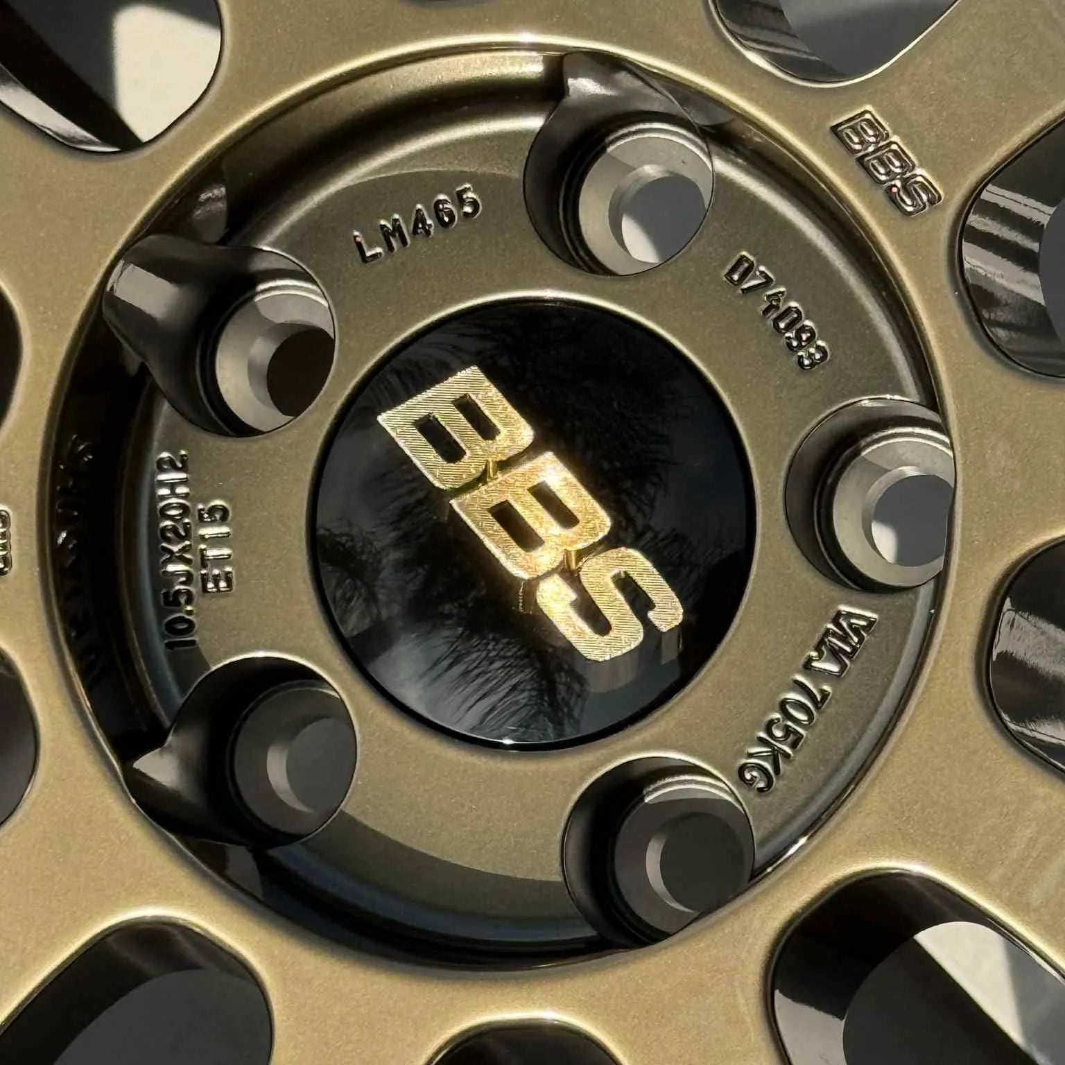 BBS LM 20x9.5 +8, 20x10.5 +15 5x112 Diamond Gold (SET)