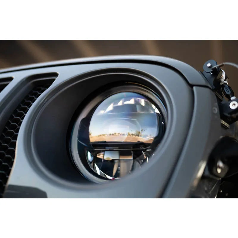 DV8 Offroad LED Projector Headlights | Jeep Gladiator/Wrangler (19-26) (HLCJL-02)