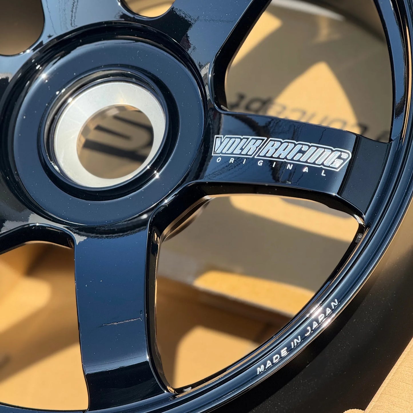 Volk Racing TE37 Saga S-Plus 20x9.5 +45, 20x12 +44 CL Black (SET)