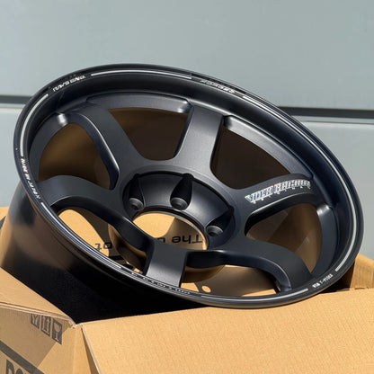 Volk Racing TE37 Large PCD Progressive Model II 18x9 +0 6x139.7 Matte Black (SET)