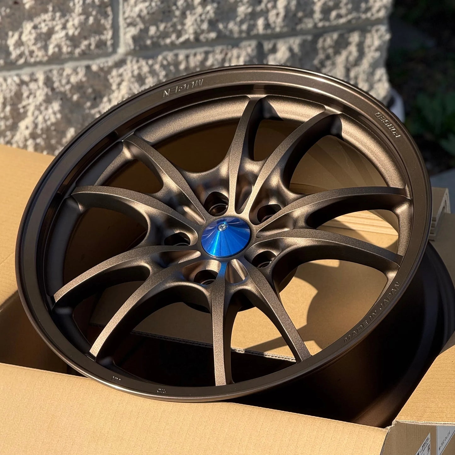Mugen MF10 17x8 +45 5x114.3 Bronze (SET)