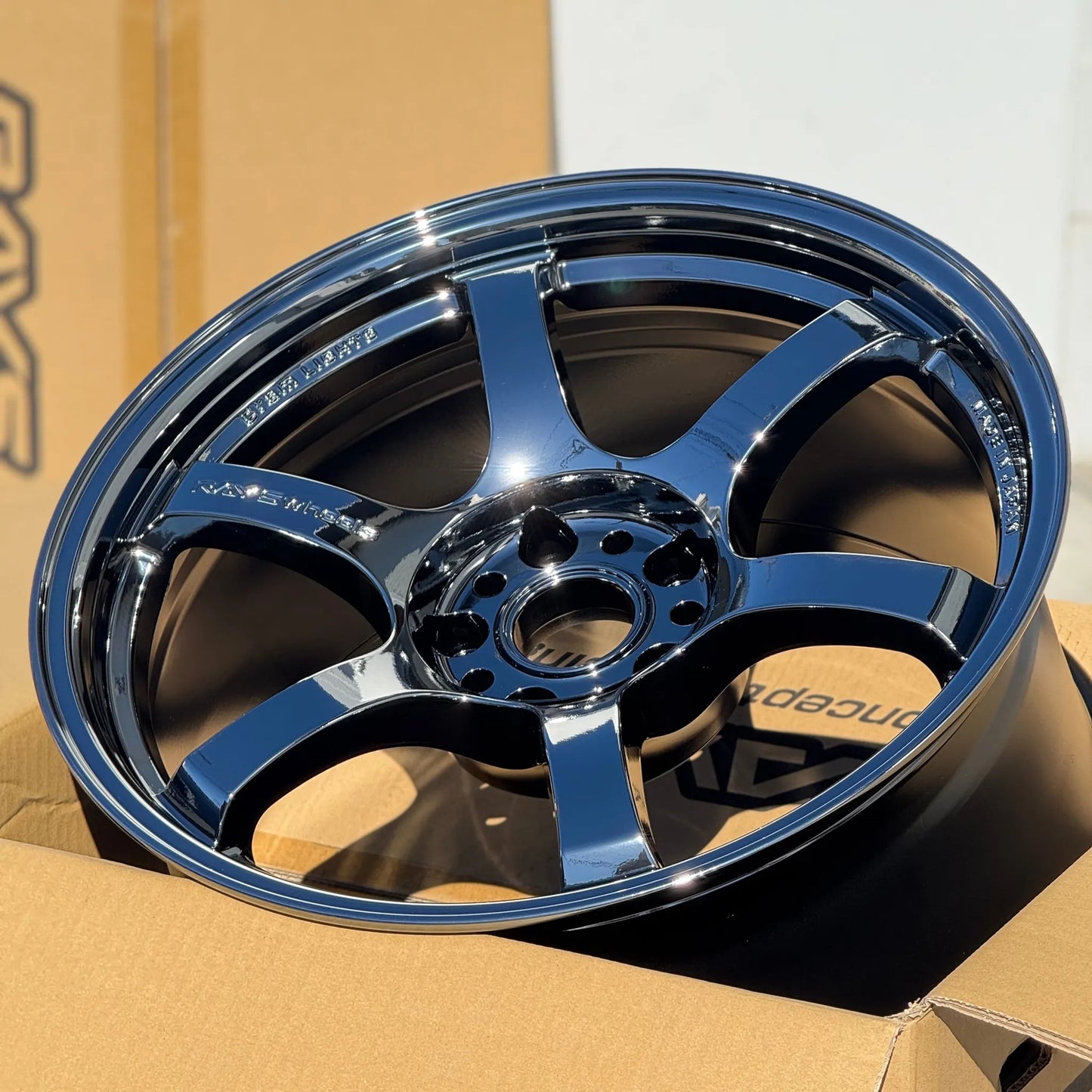 Gram Lights 57DR Limited 18x9.5 +22 5x114.3 Rays Black Metal Coat (SET)