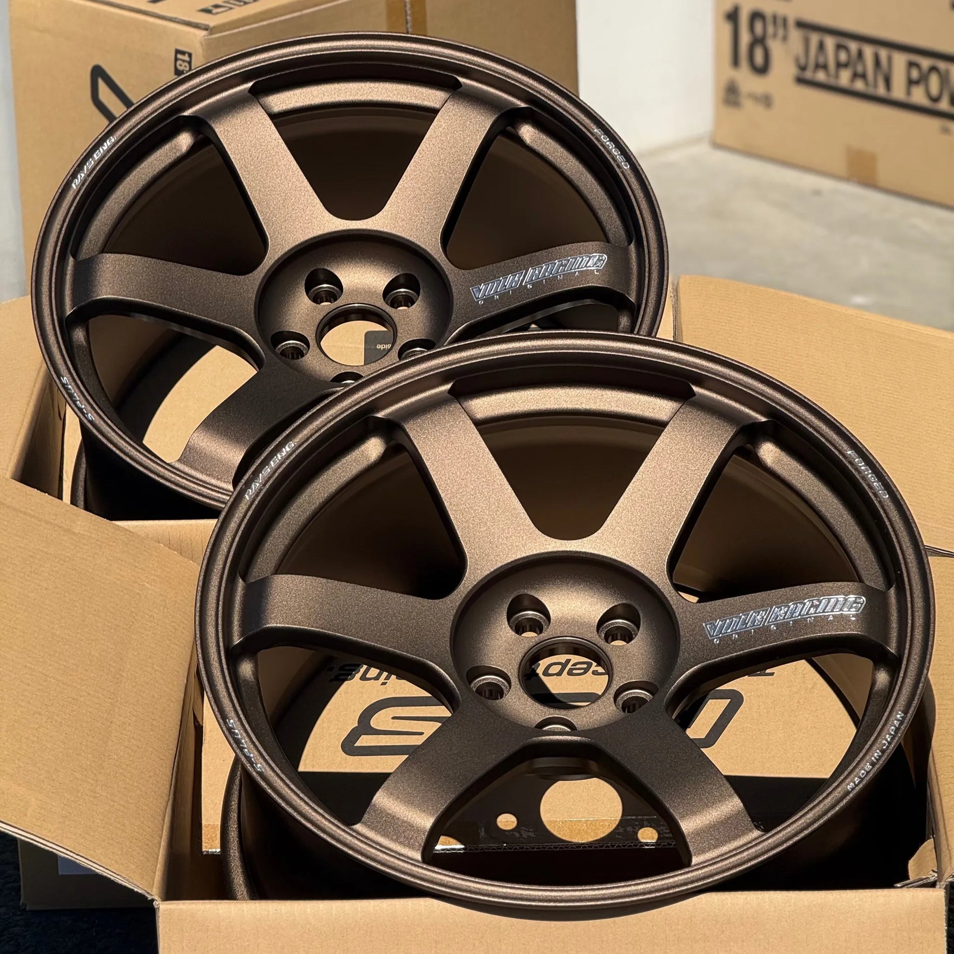 Volk Racing TE37 Saga S-Plus 19x9.5 +25, 19x11 +35 5x112 Bronze (SET)