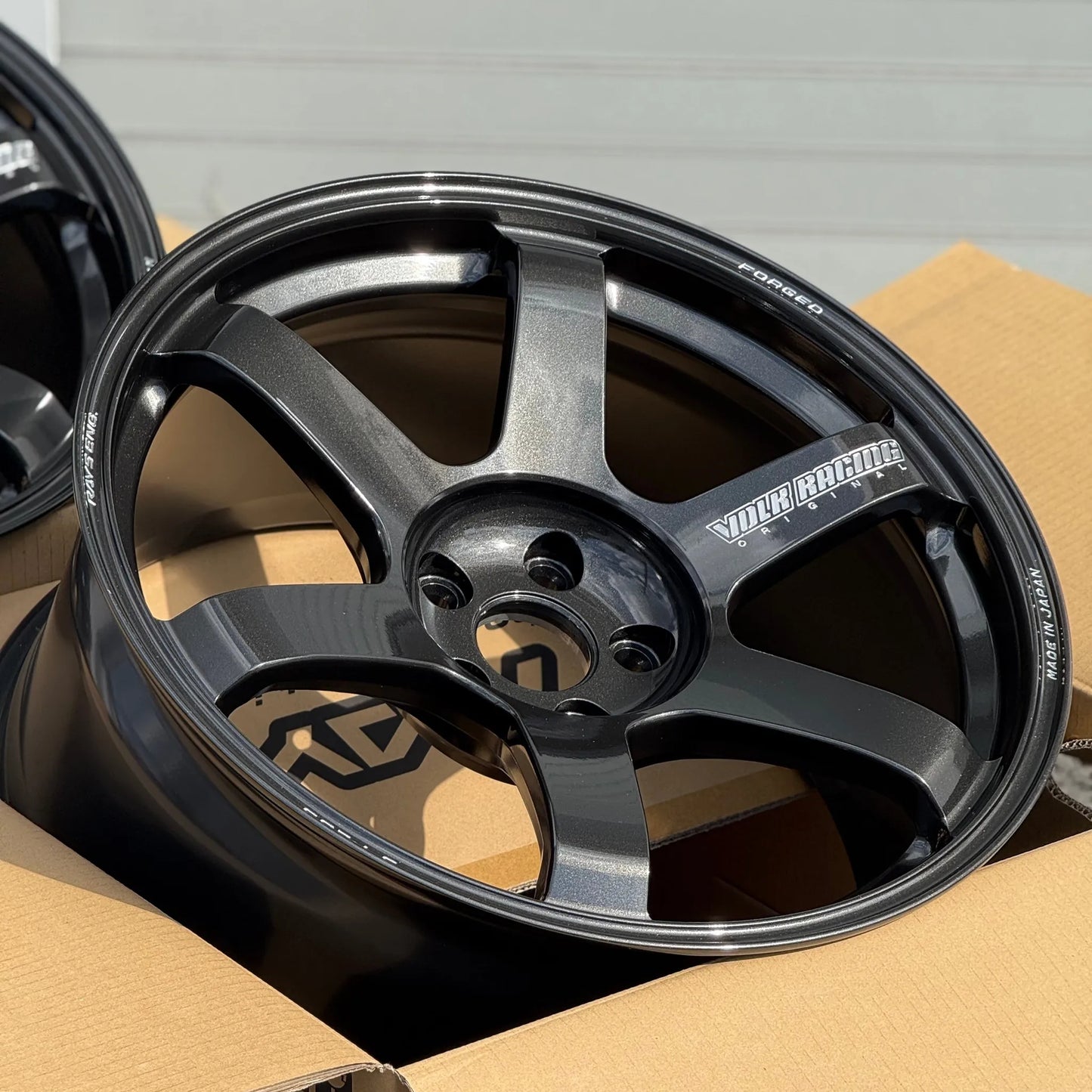 Volk Racing TE37 Saga S-Plus 19x9.5 +25, 19x11 +35 5x112 Diamond Dark Gunmetal (SET)