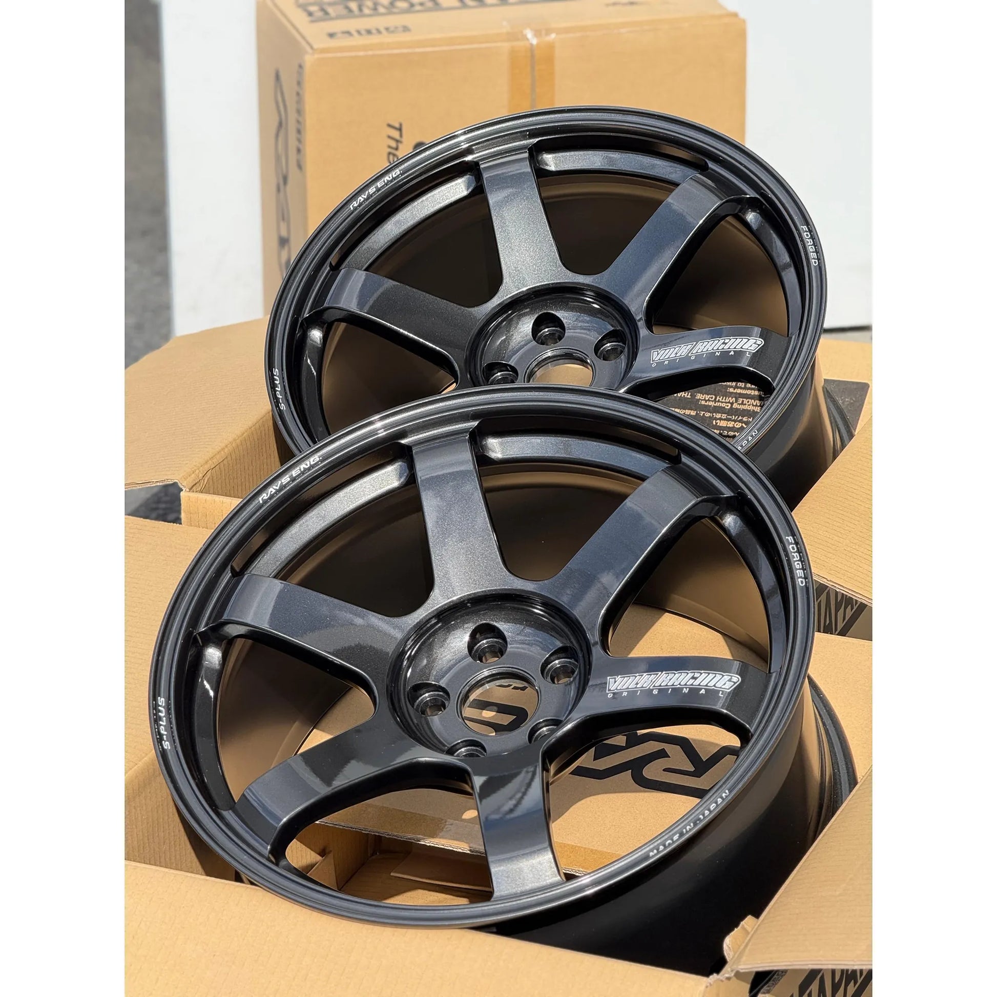 Volk Racing TE37 Saga S-Plus 19x9.5 +25, 19x11 +35 5x112 Diamond Dark Gunmetal (SET)