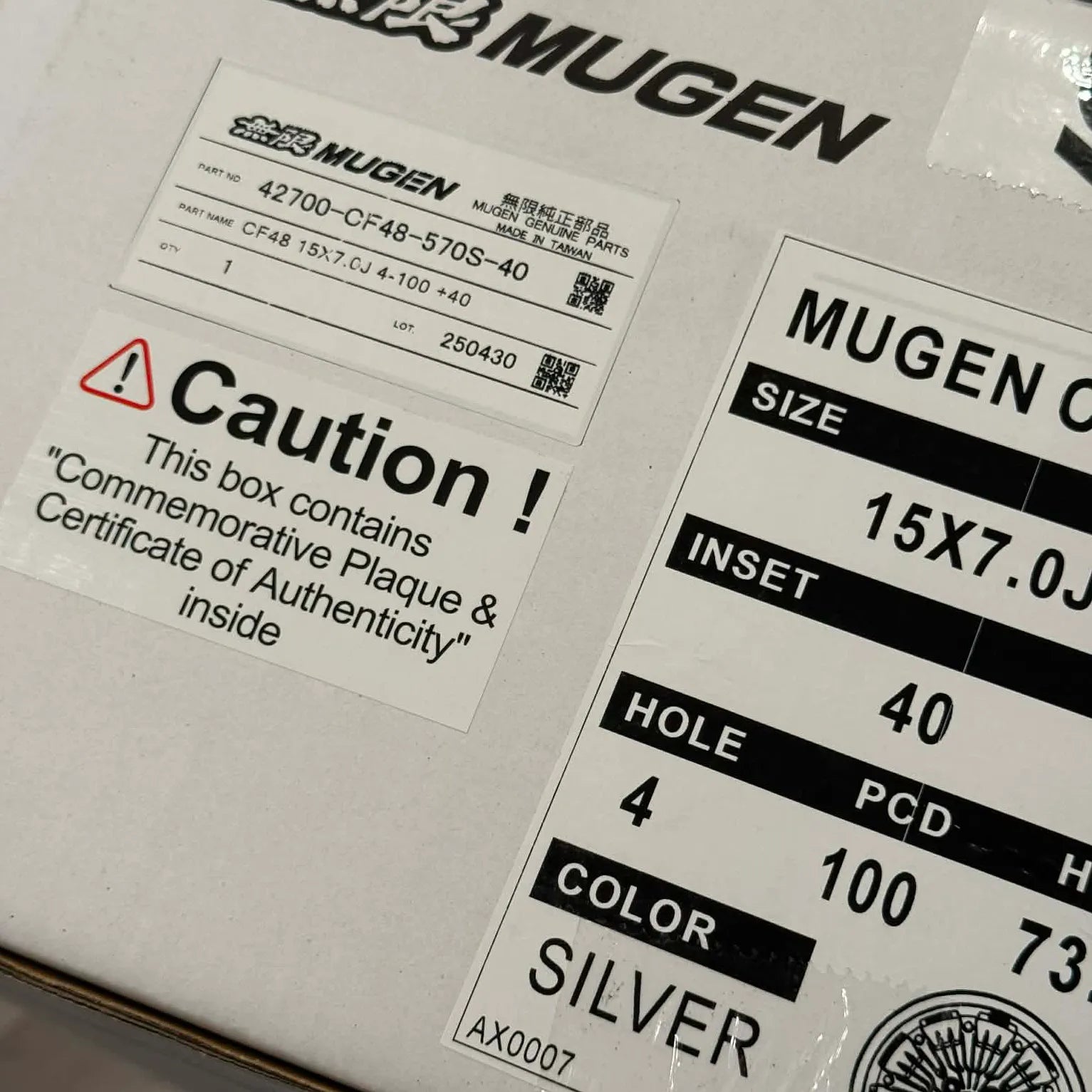 Mugen CF-48 Glory Labs Edition 15x7 +40 4x100 Silver (SET)