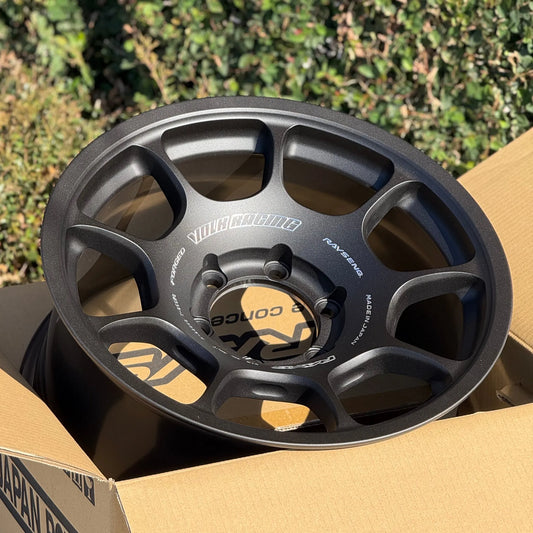 Volk Racing ZE40X 17x8.5 +15 6x139.7 Blast Black 2 (SET)