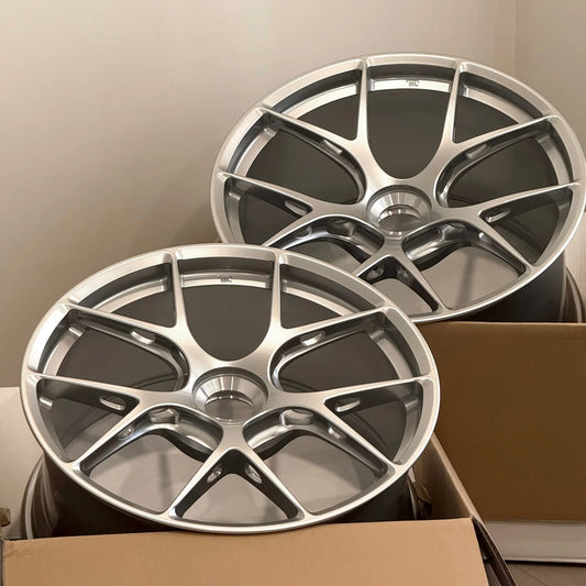 BBS FI-R 20x9.5 +50, 21x12.5 +48 CL Diamond Silver (SET)