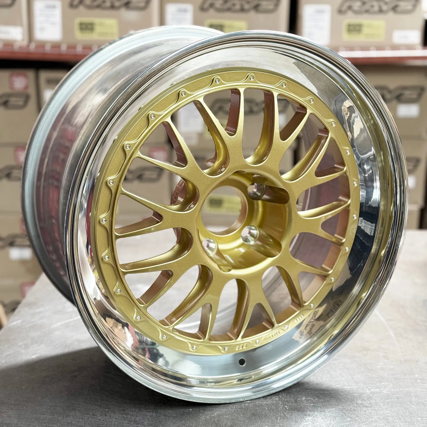 BBS E88 19x10 +21, 19x11 +34 5x120 Gold (SET)