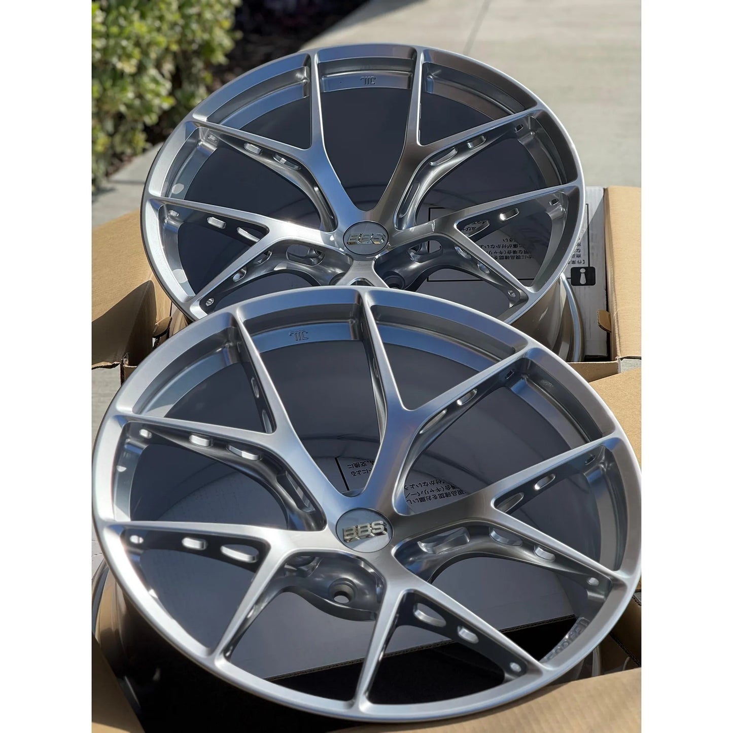 BBS FI-R Evo 20x9.5 +10, 20x10.5 +15 5x112 Diamond Silver (SET)