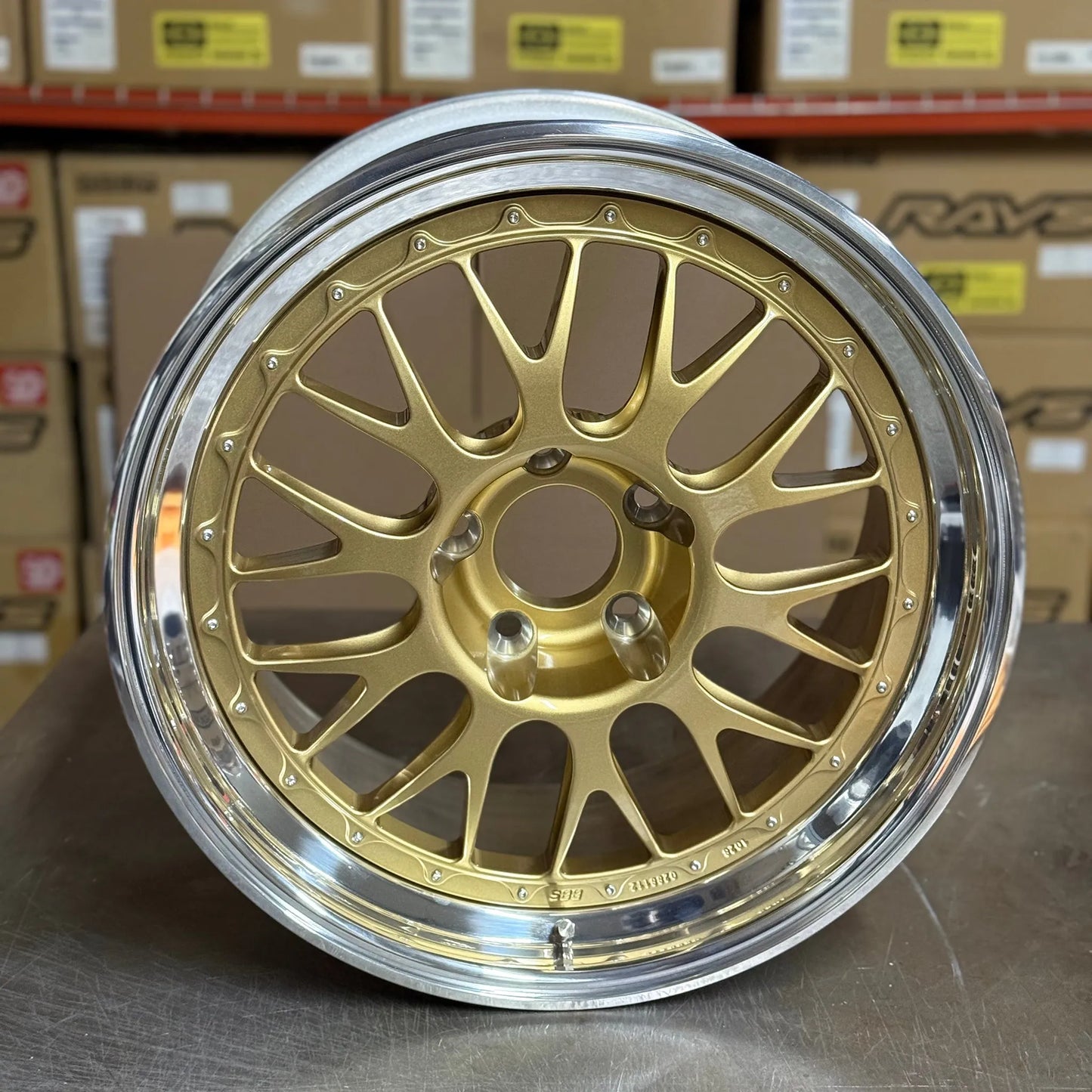 BBS E88 18x10 +21, 18x11 +34 5x120 Gold (SET)